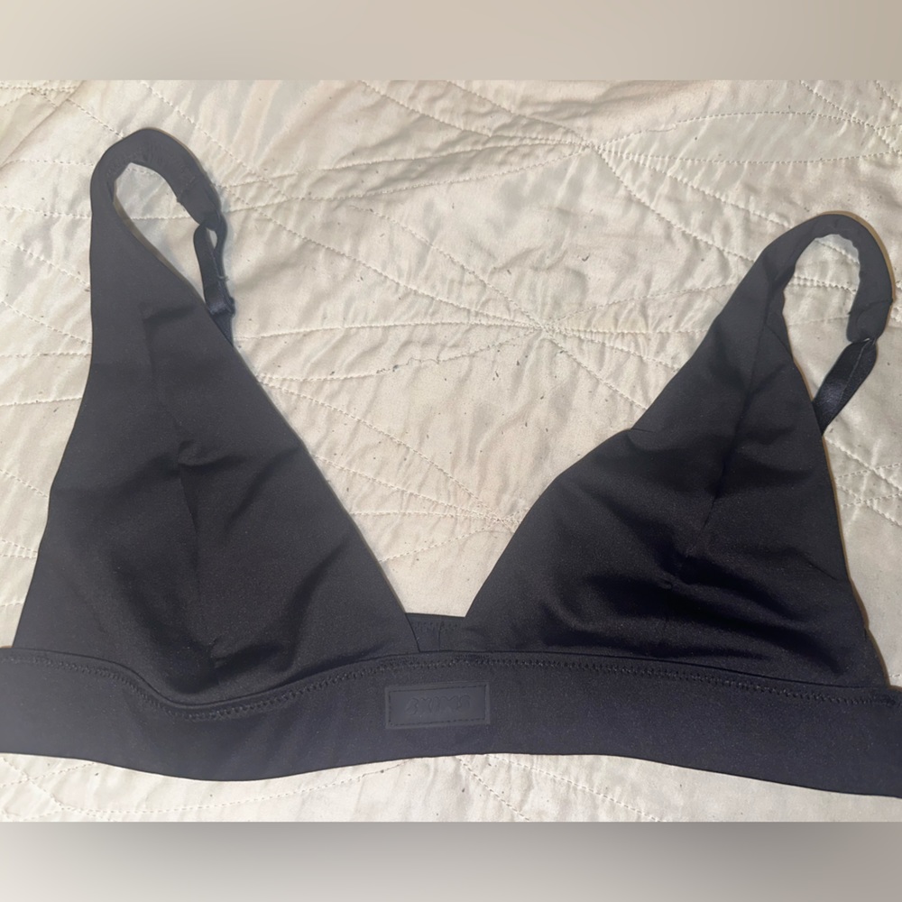 SKIMS Women’s Plunge Bikini Top Size L